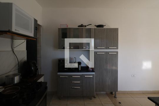 Sala e Cozinha - Casa 05 de casa à venda com 2 quartos, 480m² em Jd Monte Libano, Diadema