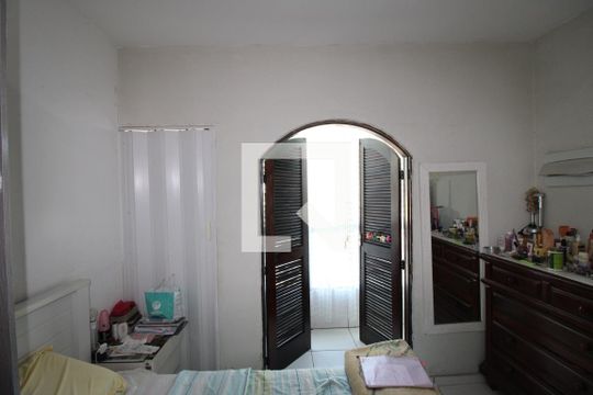 Quarto 1 de casa à venda com 3 quartos, 180m² em Vila Carmosina, São Paulo