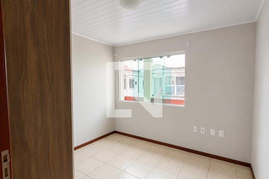 Quarto 2 de casa de condomínio para alugar com 3 quartos, 113m² em Jardim Atlântico, Florianópolis