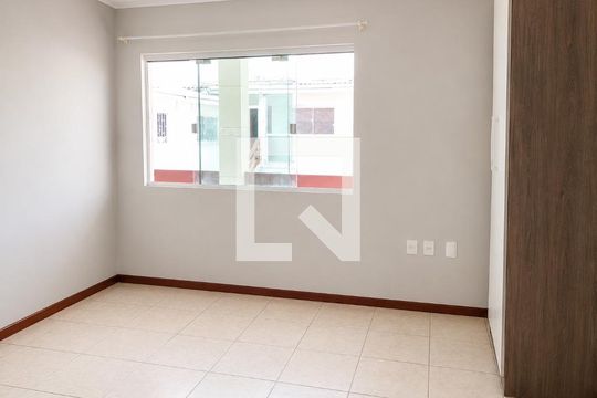 Quarto de casa de condomínio para alugar com 3 quartos, 113m² em Jardim Atlântico, Florianópolis