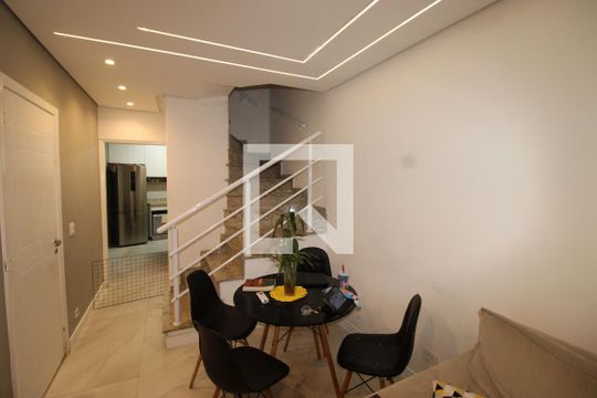 Sala de casa à venda com 3 quartos, 95m² em Jardim Nossa Senhora do Carmo, São Paulo