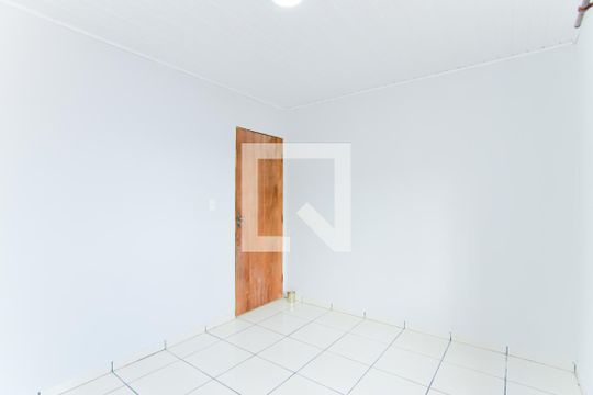Quarto de casa para alugar com 1 quarto, 50m² em Vila Carmela I, Guarulhos