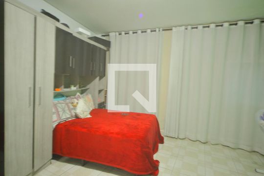 Casa à venda com 2 quartos, 120m² em Montanhão, São Bernardo do Campo