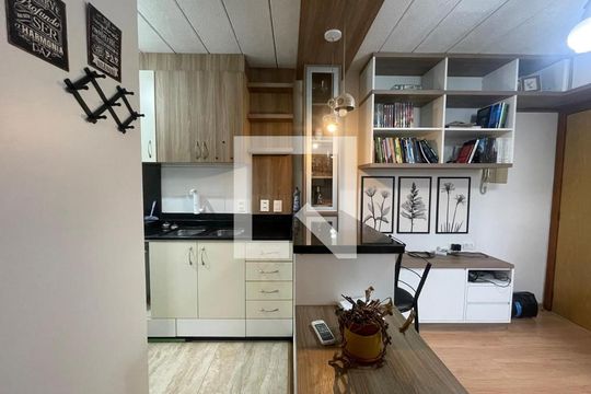 Apartamento à venda com 2 quartos, 32m² em Hamburgo Velho, Novo Hamburgo