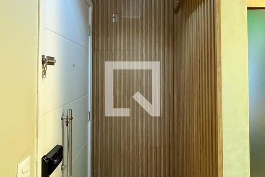 Entrada  de apartamento para alugar com 3 quartos, 94m² em Centro, São Bernardo do Campo