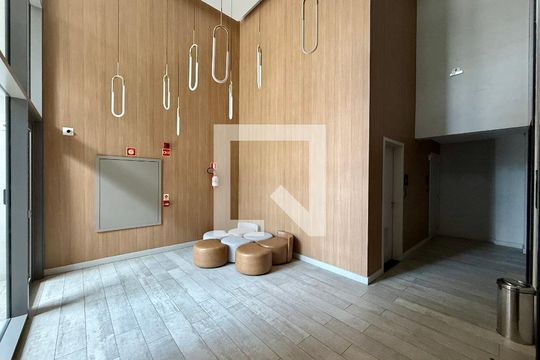 Hall Social Bloco de kitnet/studio para alugar com 1 quarto, 26m² em Santo Amaro, São Paulo