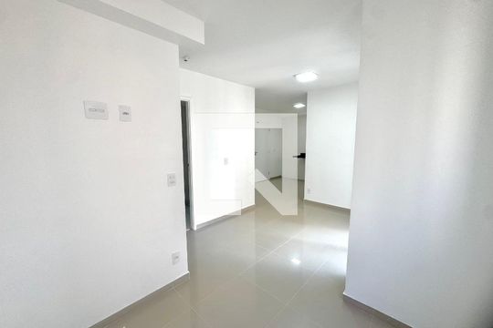 Sala de apartamento à venda com 2 quartos, 44m² em Picanço, Guarulhos