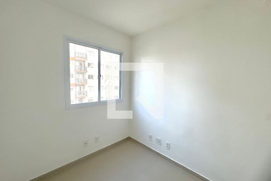 Sala de apartamento à venda com 2 quartos, 44m² em Picanço, Guarulhos