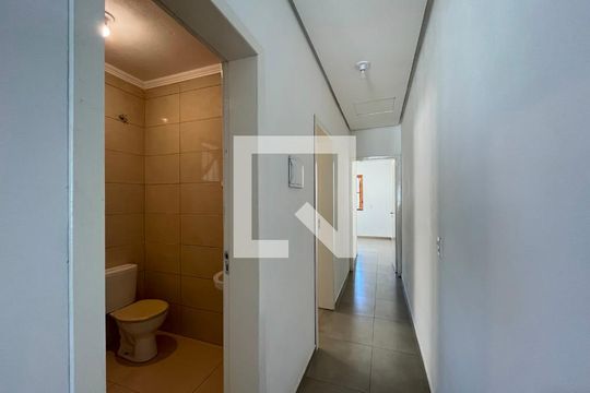 Casa à venda com 2 quartos, 51m² em Santos Dumont, São Leopoldo