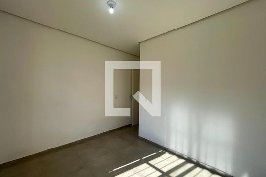 Casa à venda com 2 quartos, 51m² em Santos Dumont, São Leopoldo