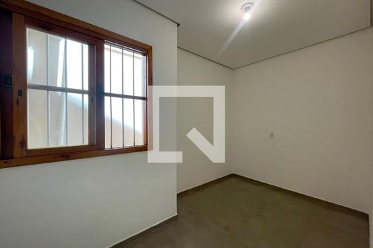 Casa à venda com 2 quartos, 51m² em Santos Dumont, São Leopoldo