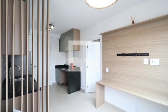 Sala/Cozinha/Área de serviço  de apartamento à venda com 1 quarto, 25m² em Pompeia, São Paulo