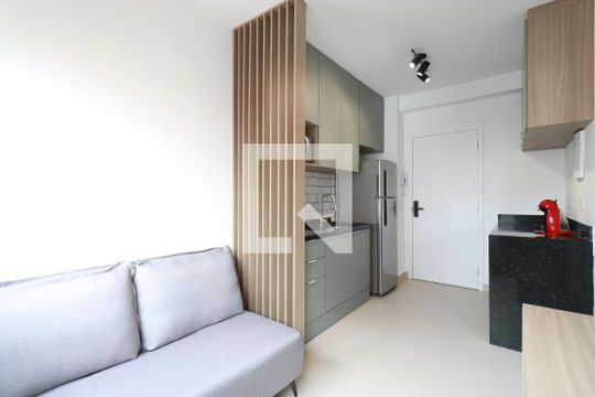 Sala/Cozinha/Área de serviço  de apartamento à venda com 1 quarto, 25m² em Pompeia, São Paulo
