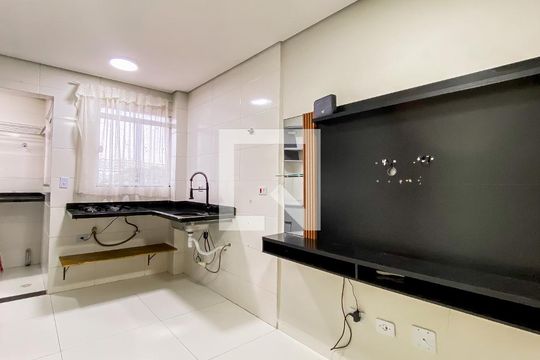 Apartamento à venda com 2 quartos, 36m² em Vila Guilhermina, São Paulo