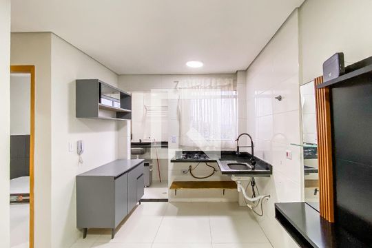 Apartamento à venda com 2 quartos, 36m² em Vila Guilhermina, São Paulo