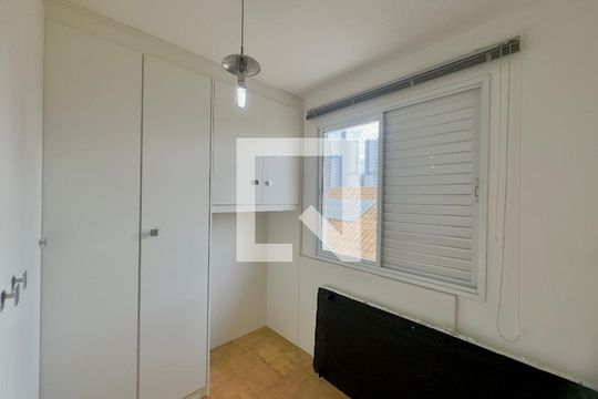 Quarto 1 de casa de condomínio à venda com 3 quartos, 174m² em Vila Sao Joao, Guarulhos
