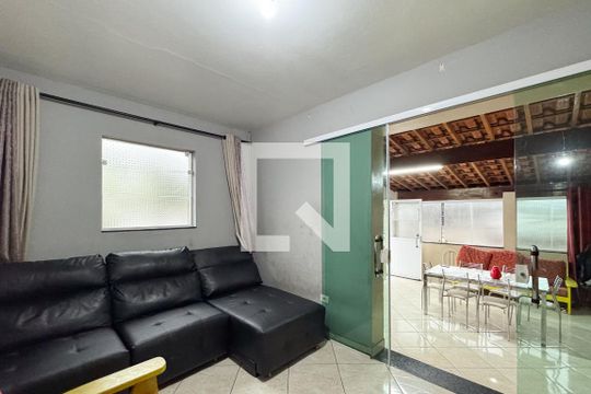 Sala de casa à venda com 3 quartos, 100m² em Bairro dos Casa, São Bernardo do Campo