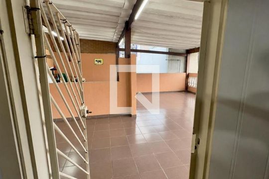 Terraço de casa para alugar com 2 quartos, 130m² em Vila Prudente, São Paulo