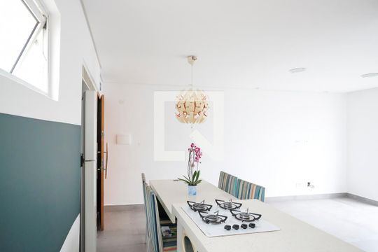 Cozinha de apartamento à venda com 2 quartos, 60m² em Santa Paula, São Caetano do Sul