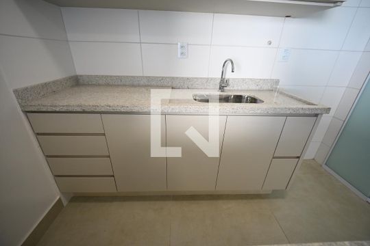 Apartamento à venda com 2 quartos, 74m² em Setor Pedro Ludovico, Goiânia