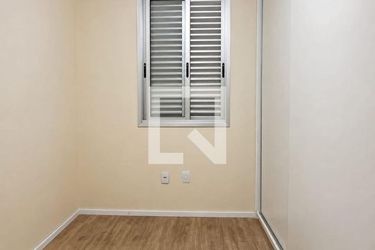 Quarto de apartamento para alugar com 3 quartos, 78m² em Parque Industrial, São José dos Campos