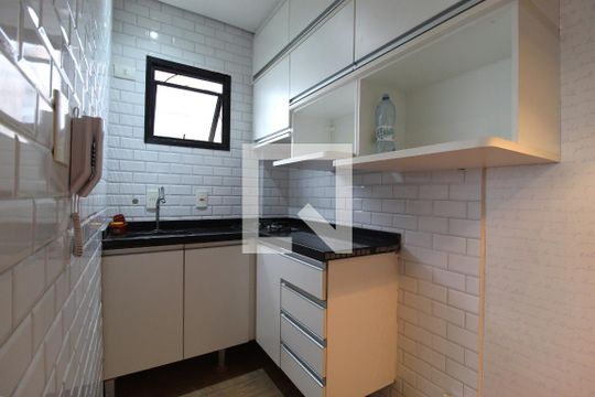 Sala/Cozinha de apartamento à venda com 1 quarto, 28m² em Planalto Paulista, São Paulo