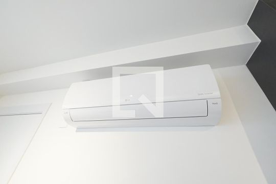 Studio de kitnet/studio para alugar com 1 quarto, 32m² em Sacoma, São Paulo