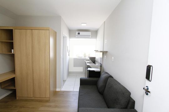 Kitnet de kitnet/studio para alugar com 1 quarto, 19m² em Vila Amaral, Belo Horizonte