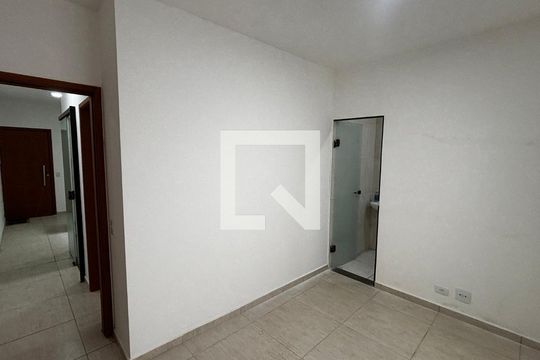Suite de apartamento à venda com 2 quartos, 94m² em Vila Valparaíso, Santo André