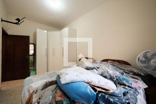 Quarto 1 de casa para alugar com 4 quartos, 403m² em Vila Granada, São Paulo