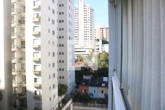 Sala de apartamento à venda com 2 quartos, 72m² em Pompeia, São Paulo