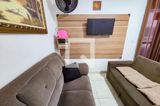 Sala de apartamento para alugar com 1 quarto, 47m² em Aviação, Praia Grande