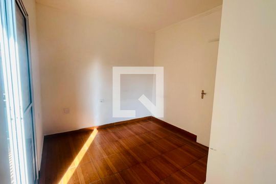 Quarto de casa para alugar com 2 quartos, 60m² em Outeiro de Passárgada, Cotia