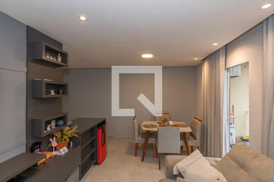 Sala de Estar/Jantar  de apartamento à venda com 3 quartos, 66m² em Parque Euclides Miranda, Sumaré