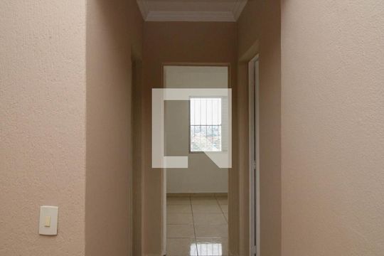 Sala  de apartamento à venda com 2 quartos, 56m² em Campo Limpo, São Paulo