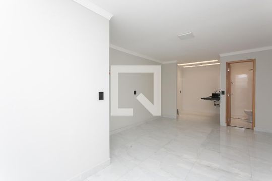 Studio  de casa para alugar com 1 quarto, 30m² em Jardim Santa Marcelina, São Paulo