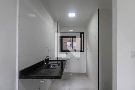 Sala/Cozinha de apartamento para alugar com 2 quartos, 40m² em Chácara Mafalda, São Paulo