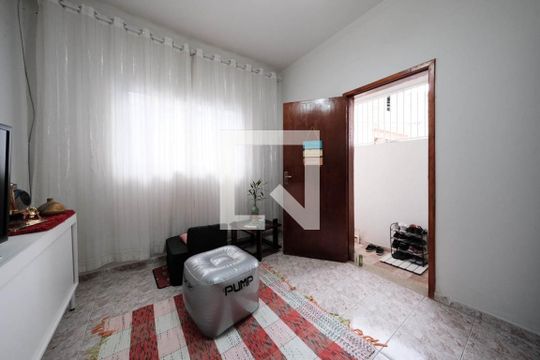 Casa à venda com 2 quartos, 60m² em Vila Granada, São Paulo