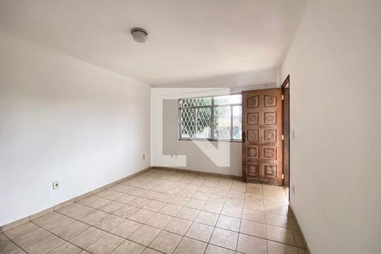 Apartamento para alugar com 2 quartos, 60m² em Cascadura, Rio de Janeiro