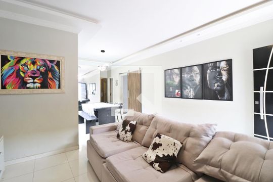 Sala de casa para alugar com 3 quartos, 170m² em Santa Luzia, Uberlândia