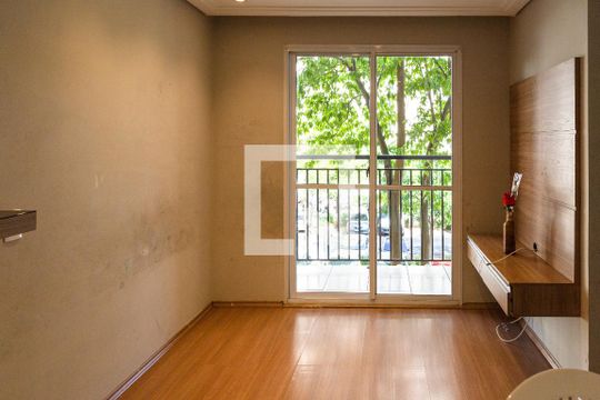 Apartamento à venda com 3 quartos, 56m² em Jardim Cocaia, Guarulhos