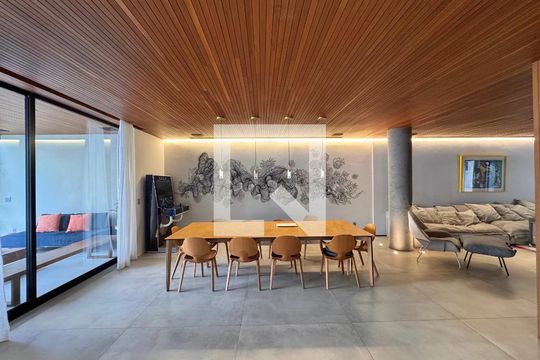 Sala de casa de condomínio à venda com 4 quartos, 407m² em Barra da Tijuca, Rio de Janeiro