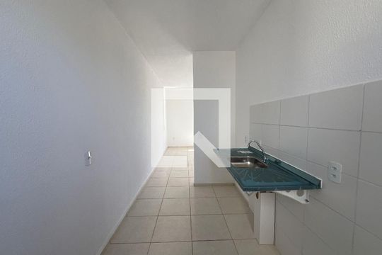 Cozinha de apartamento à venda com 2 quartos, 48m² em Arvoredo Ii, Contagem