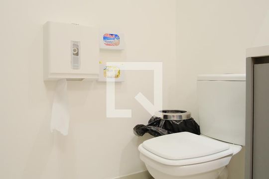 Banheiro de kitnet/studio à venda com 1 quarto, 27m² em Penha de França, São Paulo