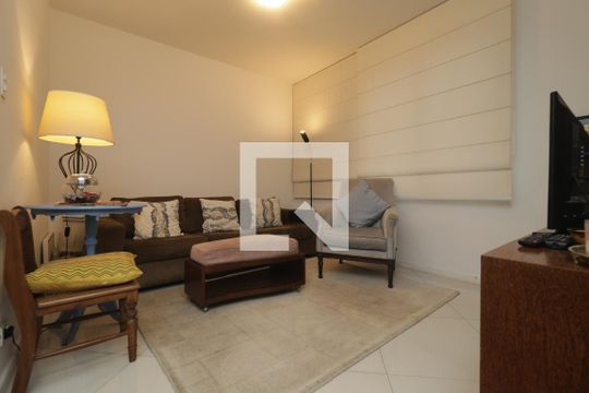 Sala de apartamento para alugar com 2 quartos, 90m² em Vila Mariana, São Paulo