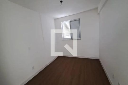 Quarto de apartamento para alugar com 3 quartos, 168m² em Manacás, Belo Horizonte