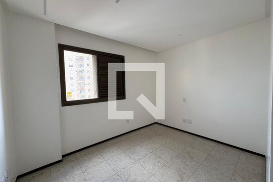 Apartamento à venda com 4 quartos, 305m² em Setor Bueno, Goiânia