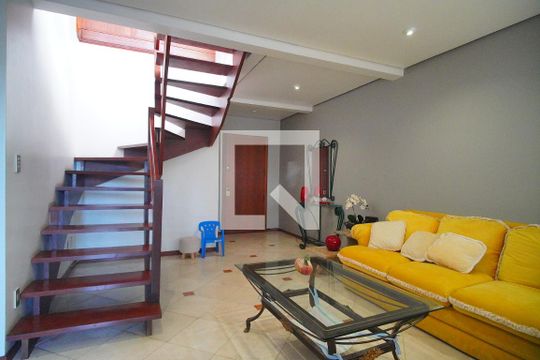 Apartamento para alugar com 3 quartos, 300m² em Vila Rosa, Novo Hamburgo