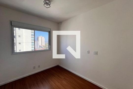 Quarto de apartamento para alugar com 2 quartos, 58m² em Vila Rosalia, Guarulhos