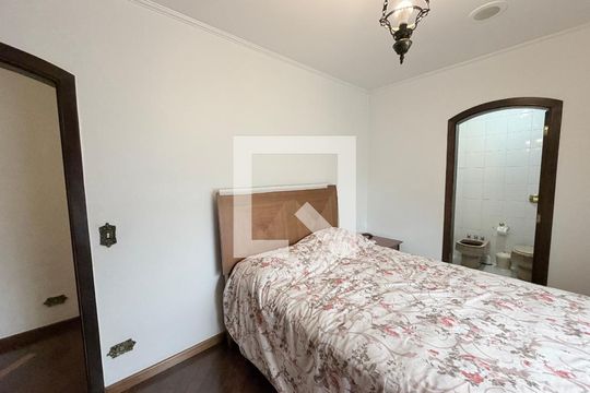 Casa à venda com 4 quartos, 450m² em Mooca, São Paulo